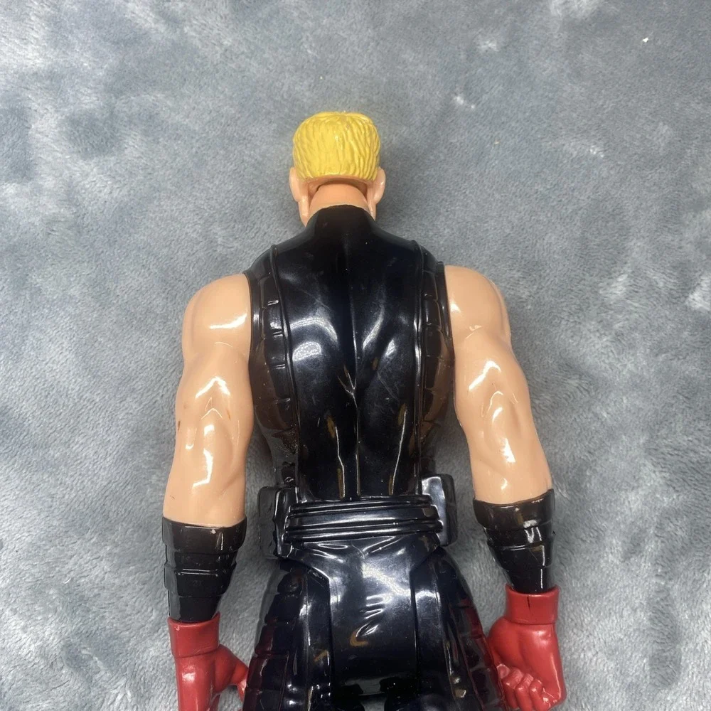 Marvel Avengers‎ Titan Hero Series HAWKEYE 12